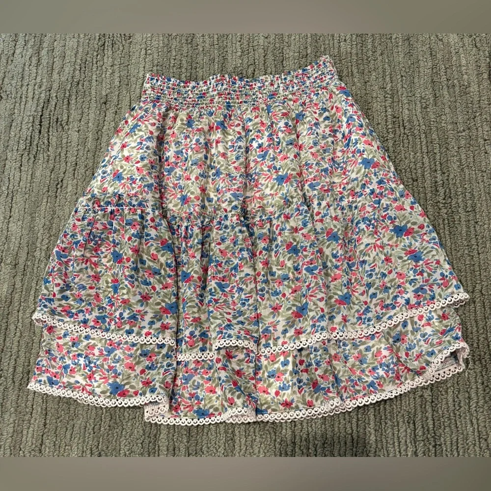 BB Dakota ruffle floral skirt lined mini - Picture 1 of 14
